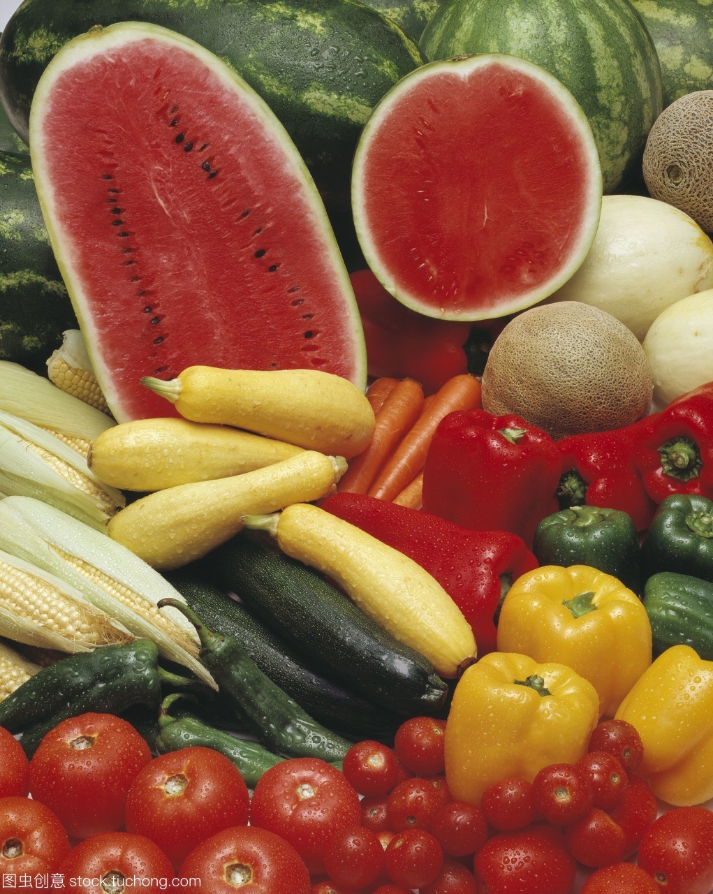 農(nóng)業(yè)生產(chǎn),什錦蔬菜和西瓜特寫鏡頭。